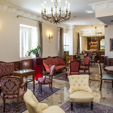 Livingston Hotel 4*