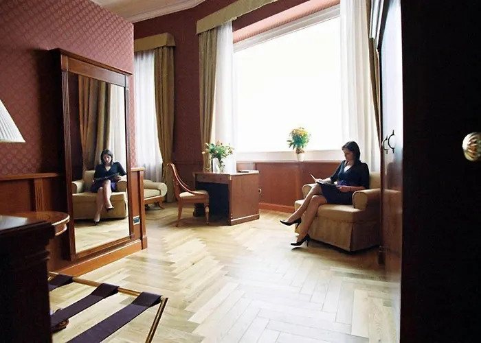 Livingston 4* Siraküza